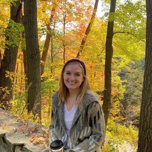 Meet your Posher, Anna